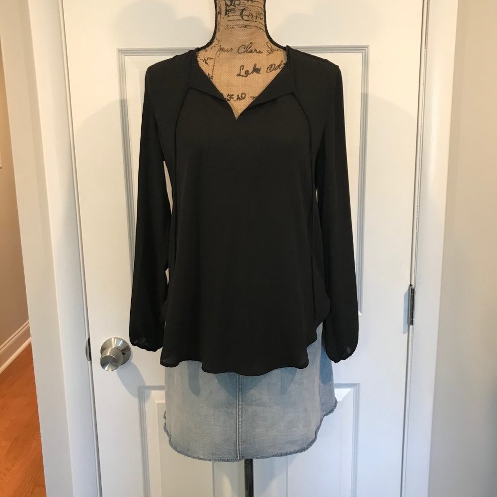 NWT Flowy Black High-Low Tunic
